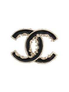 Chanel Vintage брошь 2015-го года в виде логотипа CC