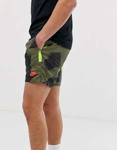 Фестивальные шорты цвета хаки с принтом Nike - Зеленый