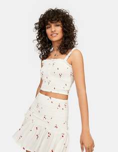 Топ с пуговицами и сборками Stradivarius