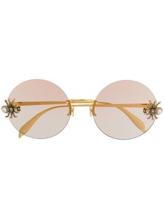 Alexander McQueen Eyewear солнцезащитные очки с декором Bug
