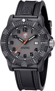 Швейцарские мужские часы в коллекции Land Мужские часы Luminox XL.8802