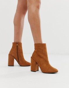 Ботильоны из искусственной замши с закругленным носком In The Style - Коричневый