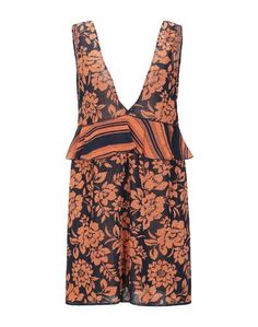 Короткое платье Viki And