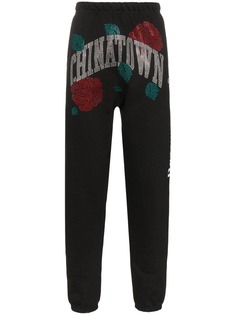 Chinatown Market спортивные брюки из коллаборации с Browns с логотипом из кристаллов Swarovski
