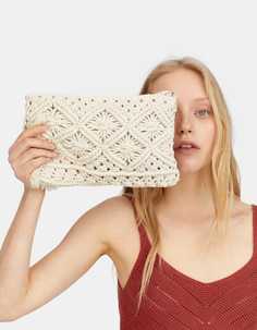 Мини-сумка с плечевым ремнем и макраме Stradivarius