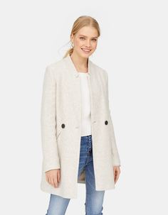 Двубортное пальто из ажурного трикотажа Stradivarius