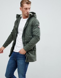 Парка с подкладкой борг цвета хаки в стиле милитари Superdry - Зеленый