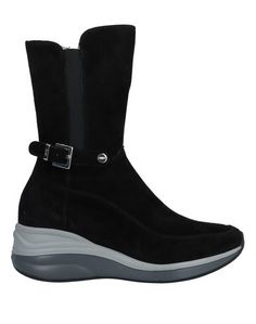 Полусапоги и высокие ботинки Cesare Paciotti 4US