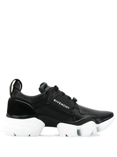 Givenchy кроссовки на массивной подошве с логотипом