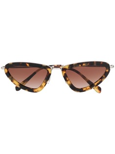 Miu Miu Eyewear солнцезащитные очки в оправе кошачий глаз