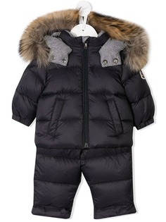 Moncler Kids дутый комбинезон для новорожденного с пуховиком