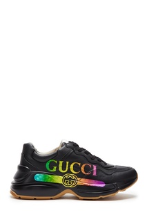 Черные кроссовки с радужным логотипом Gucci