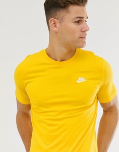Желтая футболка с логотипом Nike Club - Желтый