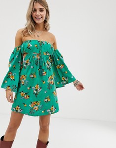 Платье с открытыми плечами и цветочным узором En Creme - Зеленый