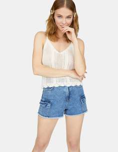 Топ из кружева кроше со спиной-борцовкой Stradivarius