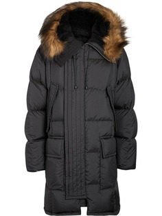 Burberry пуховая парка с капюшоном и меховой оторочкой