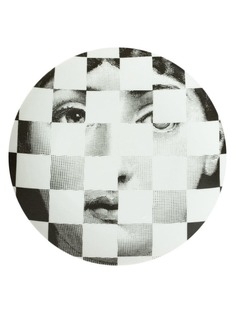 Fornasetti тарелка с клетчатым рисунком лица