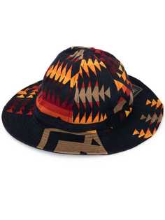 Sacai шляпа с принтом Aztec