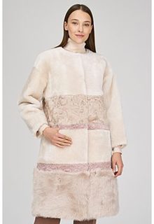 Шуба из овчины с отделкой овчиной калган Virtuale Fur Collection