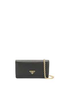 Prada клатч с металлическим логотипом