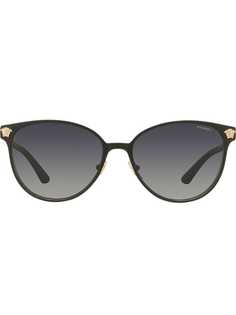 Versace Eyewear круглые солнцезащитные очки с бляшками с головой Медузы
