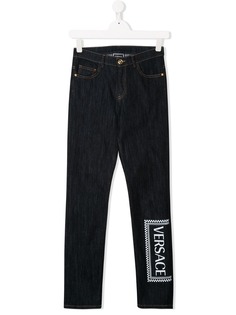 Young Versace джинсы с логотипом