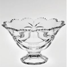 Столовая посуда Салатник на ножке Bohemia Ribbon 13.5 см