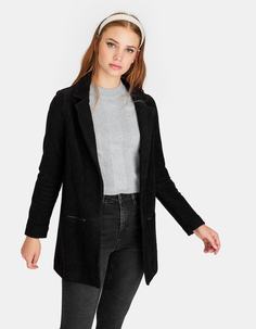 Открытое пальто с прорезными деталями Stradivarius