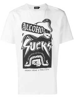 Andrea Crews футболка с принтом Alcohol Sucks
