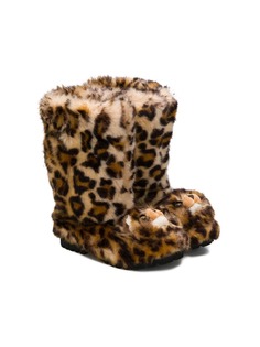 Dolce & Gabbana Kids сапоги-слипоны с леопардовым узором