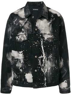 Balenciaga джинсовая куртка с эффектом разбрызганной краски