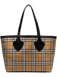 Burberry двусторонняя сумка-тоут The Medium Giant в клетку Vintage Check