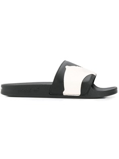 Y-3 шлепанцы Adilette