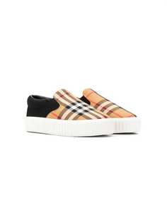 Burberry Kids кроссовки слипоны в клетку House Check