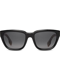 Burberry Eyewear квадратные солнцезащитные очки с отделкой Vintage Check