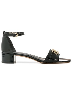 Salvatore Ferragamo босоножки с пряжкой Gancini