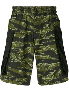 Dsquared2 шорты карго с камуфляжным принтом