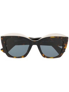 Moschino Eyewear массивные солнцезащитные очки с эффектом черепашьего панциря