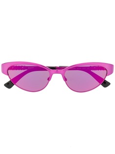 Moschino Eyewear солнцезащитные очки в оправе кошачий глаз