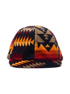 Sacai кепка Pendleton с геометричным принтом