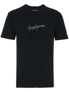 Yohji Yamamoto футболка New Era с фирменным логотипом