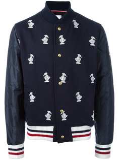 Moncler куртка-бомбер с вышивкой уток