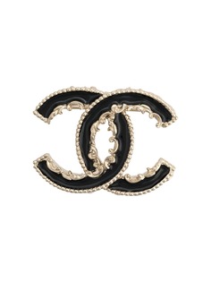 Chanel Pre-Owned брошь 2015-го года в виде логотипа CC