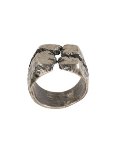 Tobias Wistisen cracked ring