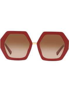 Valentino Eyewear солнцезащитные очки в массивной оправе с логотипом VLogo