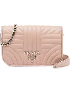 Prada сумка на плечо со стеганым эффектом