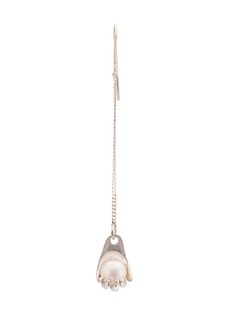 Vibe Harsløf long hand and pearl earring