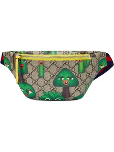 Gucci Kids поясная сумка с принтом и узором GG