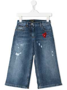 Dolce & Gabbana Kids джинсы с эффектом потертости и нашивкой-сердцем