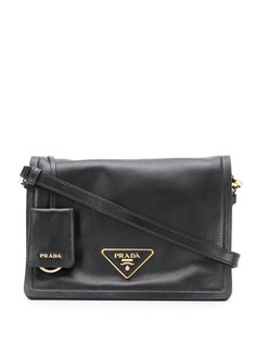 Prada сумка на плечо с металлическим логотипом